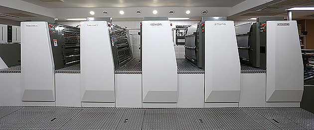 菊全５色機（KOMORI LA-537）